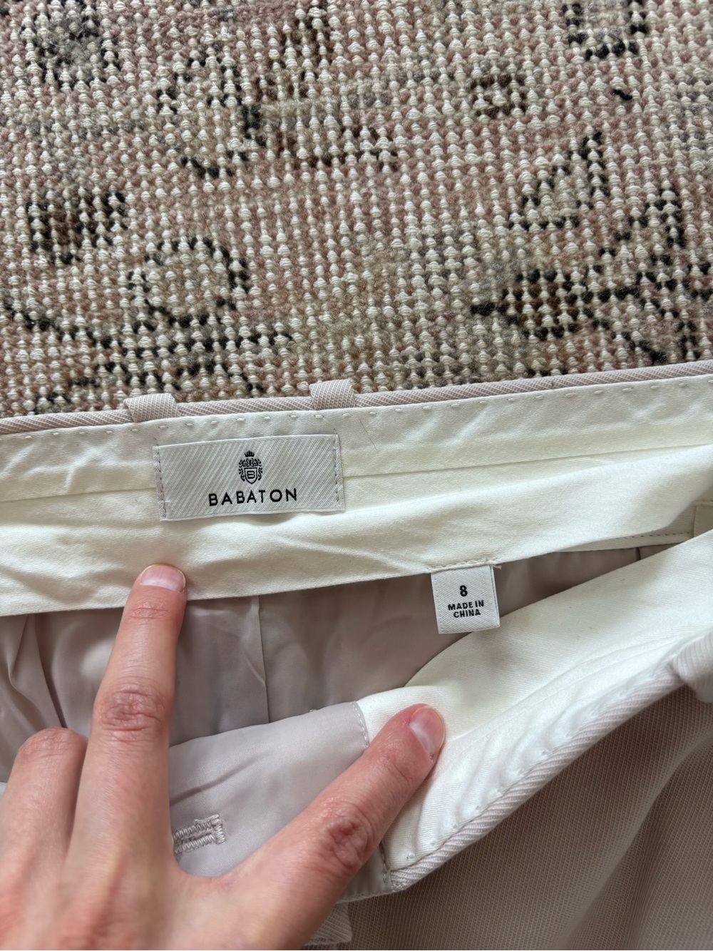 Babaton Aritzia Vogue pants pleated beige cream 8 - Picture 3 of 8
